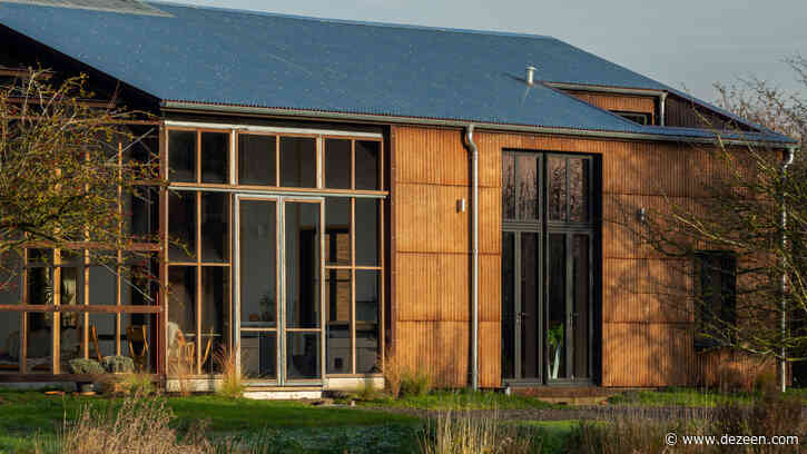 Hemp is used on the inside and out of Cambridgeshire's Flat House