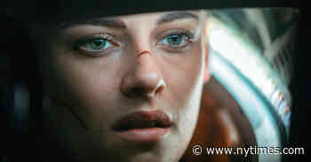 ‘Underwater’ Review: Wobbly Sea Legs