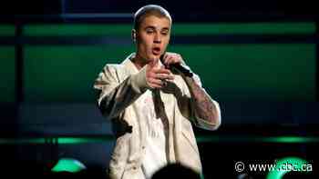 Justin Bieber says he's battling Lyme disease