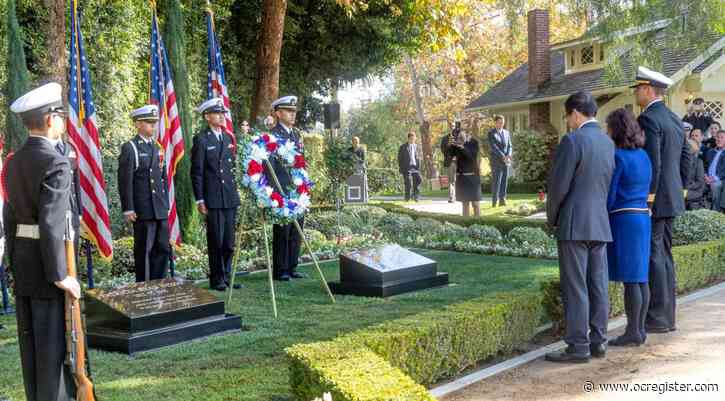 Richard Nixon library celebrates 107th birthday of former president