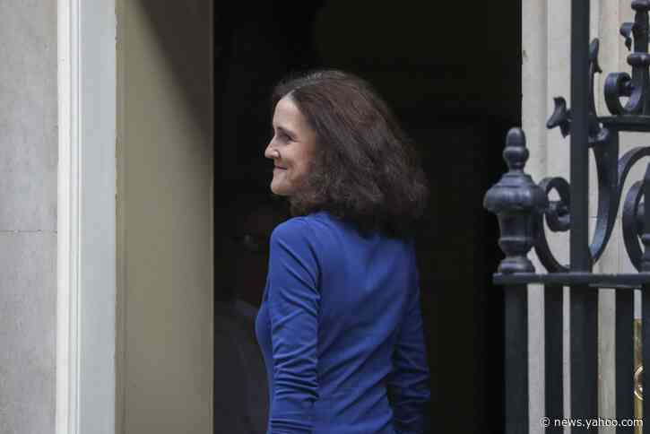 U.K. to ‘Hold the Line’ in U.S. Trade Talks on Food, Environment Secretary Says