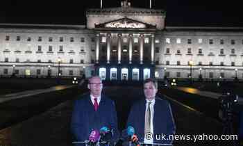 Northern Ireland: Sinn Féin backs deal to restore power sharing
