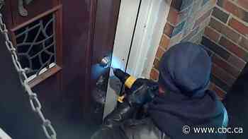 'Something scuzzy': Marketplace investigation uncovers fake locksmith listings and reviews on Google