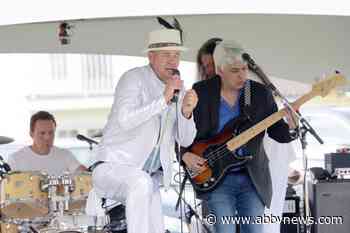 Tragically Hip bassist Gord Sinclair announces debut solo record ‘Taxi Dancers’