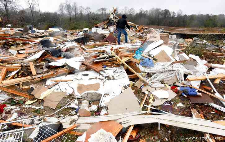 Storms sweep across southern U.S., death toll rises to 10