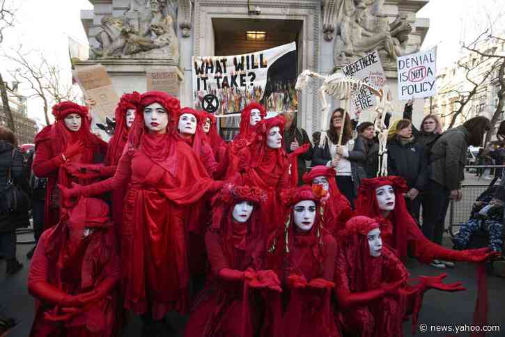 UK police say it was mistake to call climate group extremist