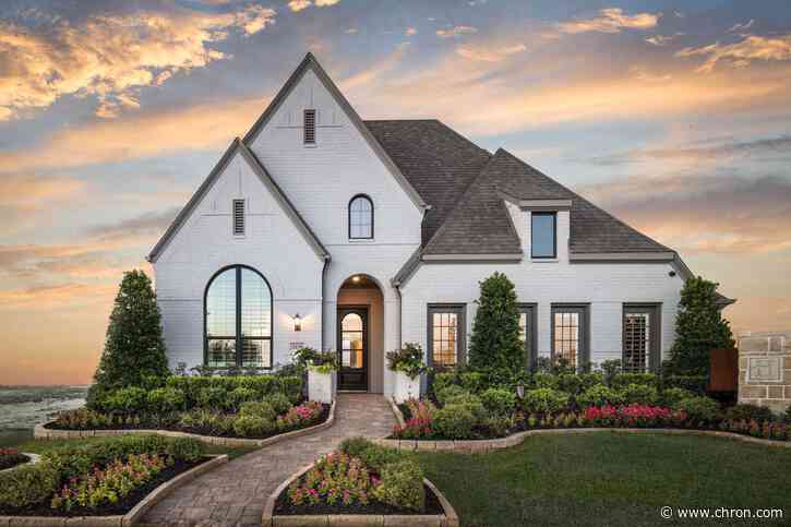 Highland Homes builds in the Rise community of Cane Island
