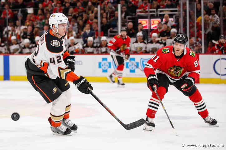 Ducks coach Dallas Eakins upset with lackluster play in loss to Blackhawks