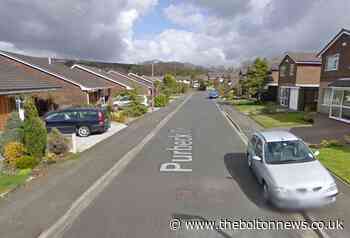 85-year-old woman robbed in home by metal bar wielding thieves