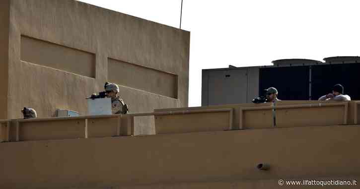 Iraq, 8 razzi colpiscono base con truppe Usa: almeno 4 soldati feriti. Pentagono smentisce Trump: “Nessuna prova di attacchi imminenti”