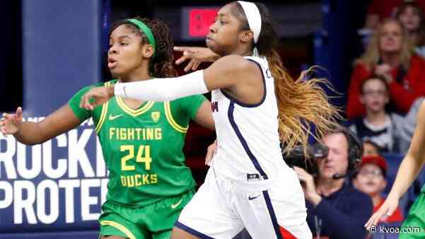 No. 2 Oregon bounces back with 71-64 win over No. 18 Wildcats