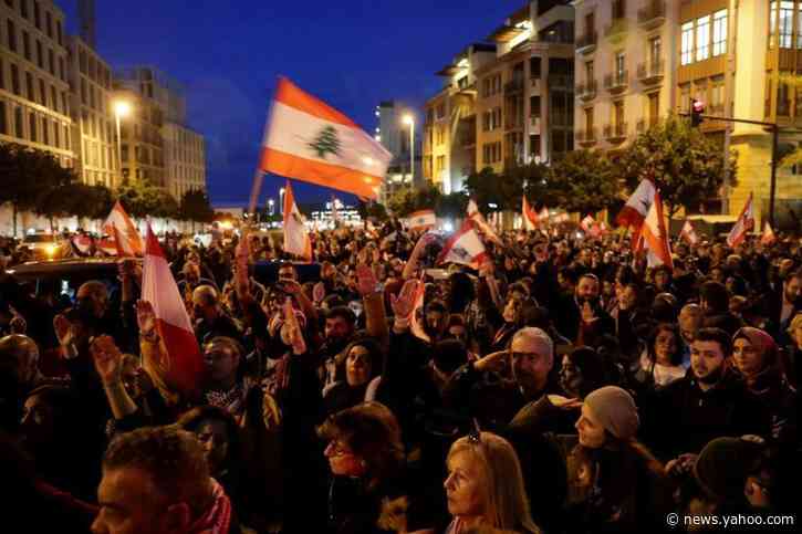 Hundreds protest in Lebanon as crisis deepens