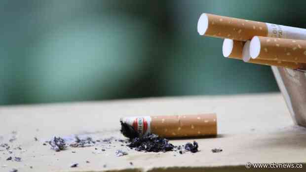 Non-smokers at U.K. company rewarded 4 extra vacation days a year