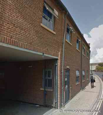 Man threatened to firebomb York hostel