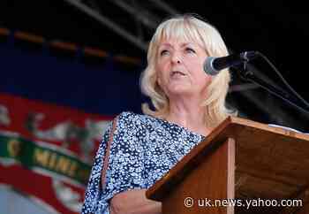 Labour 'Edits Code Of Conduct To Stop Leadership Hopefuls Criticising Staff'