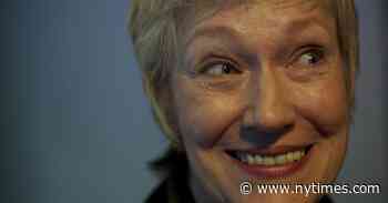 Nancy Lewis, the Pythons’ Ticket to America, Dies at 76