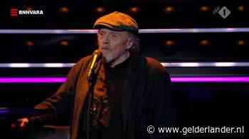 Bert ‘Tommie’ Plagman ontroert met ode aan Aart Staartjes in DWDD