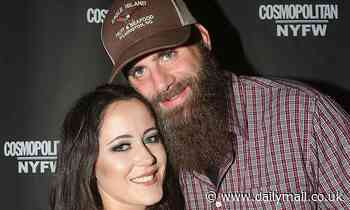 Jenelle Evans drops restraining order against ex David Eason despite his 'history of violence'