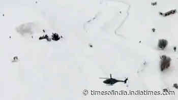 Indian Army rescues stranded tourists in Ladakh