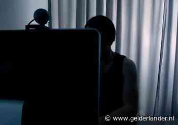 40 maanden cel geëist tegen man die dochtertje stiekem naakt filmde