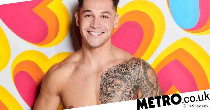 Where is Callum from Love Island from as he’s snatched from Shaughna by Eve?