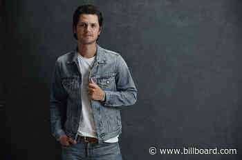 Steve Moakler Rides a '72 Winnebago' on His New Album: Song Premiere