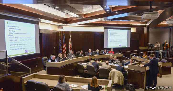 New version of Olympia Hills faces criticism at first public hearing