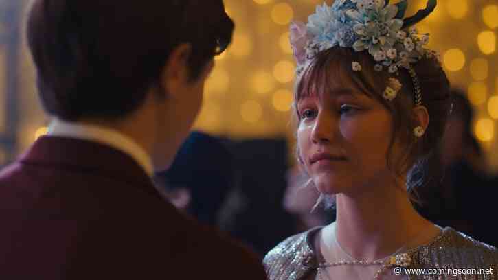 Grace VanderWaal’s Stargirl Trailer Previews New Disney+ Movie