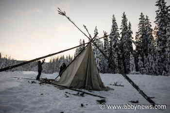 Three turned away at B.C. pipeline checkpoint over miscommunication: RCMP