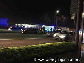 Three-car crash closes Winwick Road