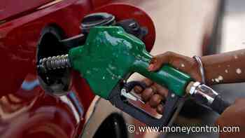 Petrol, diesel prices cut by around 15 paise on Jan 16