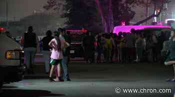 19-year-old shot, killed at west Houston apartment