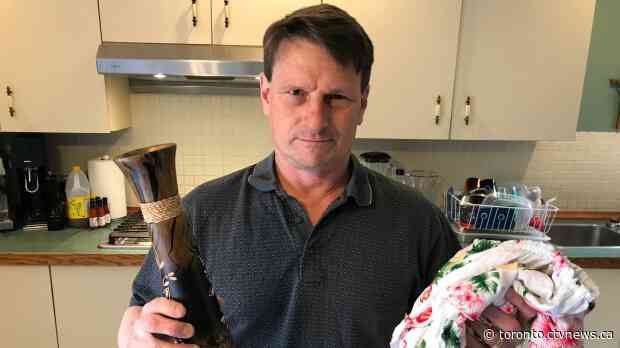 Ontario man charged more than $10,000 for vacation souvenirs worth $70