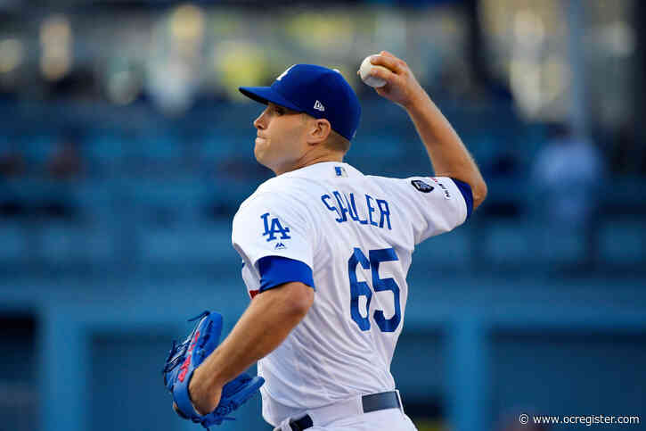 Dodgers trade Casey Sadler for minor-league infielder