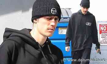 Justin Bieber is back at the dance studio for another day of practice