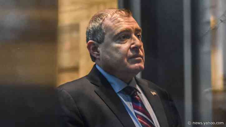 Docs Show Parnas Helping Nunes Aide Set Up Interviews With Ex-Ukrainian Officials