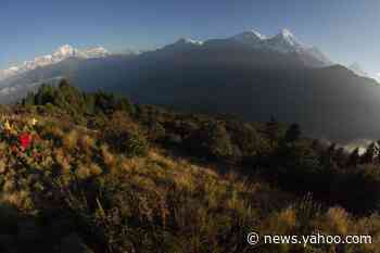 4 SKoreans, 3 Nepal guides missing in avalanche; 30 rescued