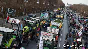 Protest gegen Agrarpolitik: 150 Traktoren und Tausende Demonstranten
