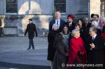 Trudeau, ministers head to Winnipeg for cabinet retreat, western outreach