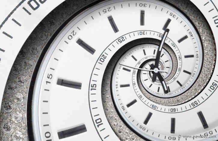 Bitcoin on the Cusp of a Massive Rally as Analysts Closely Watch Monthly Close