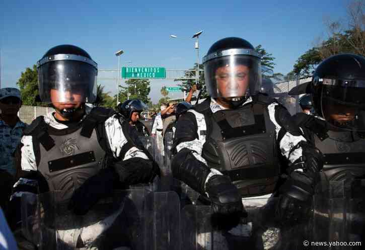 Mexican troops block US-bound caravan travelers