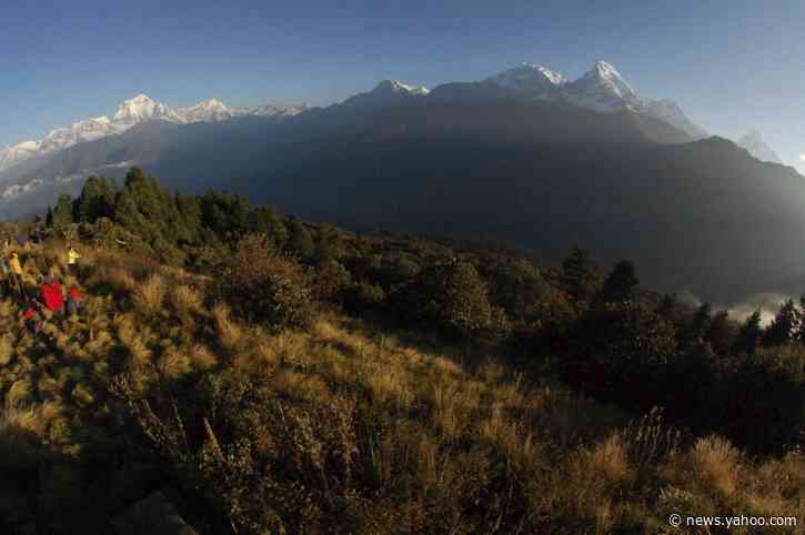 New avalanches in Nepal interrupt search for 7 trekkers
