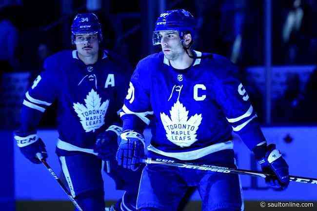 Toews, Blackhawks thump Maple Leafs 6-2 to send Toronto into break on sour note