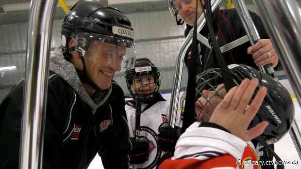'I never imagined': Girl with cerebral palsy plays hockey with special harness device