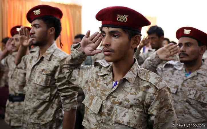 Houthi rebels kill at least 70 soldiers in Yemen after attack on mosque