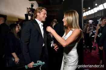 Jennifer Aniston lacht om grap van haar ex Brad Pitt over vreemdgaan
