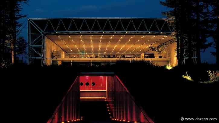 Sainsbury Centre had its "crisis" moments says Norman Foster