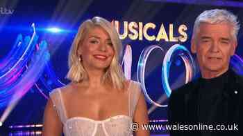 Dancing On Ice fans ask if Holly Willoughby was presenting in her underwear