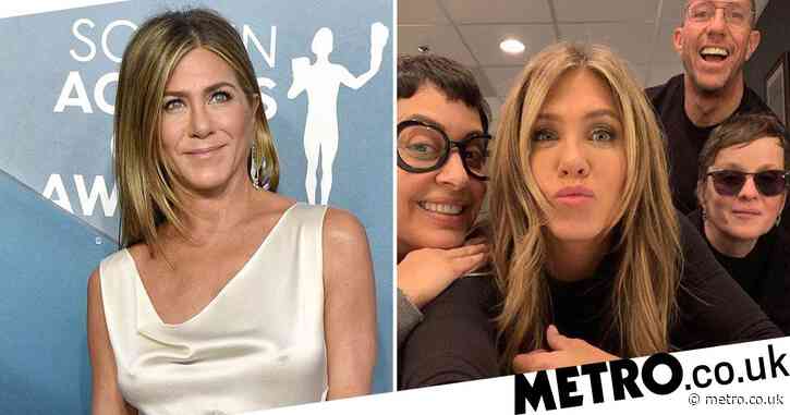 Jennifer Aniston claims she’s ‘in learning mode’ with Instagram and we admire her humble lies