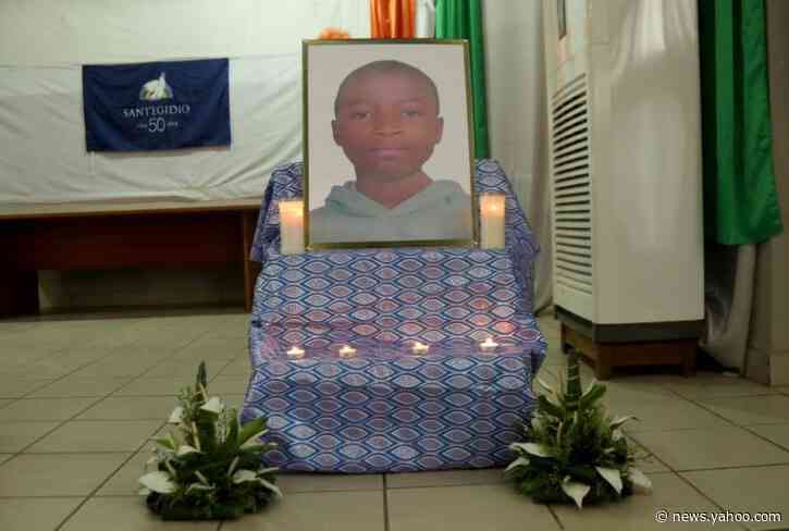 Ivory Coast clears homes around airport after child stowaway's death